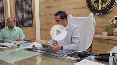 मथुरा: बाढ़ जैसे हालात में विषम परिस्थिति से निपटने के लिए तैयार है मथुरा प्रशासन : डीएम