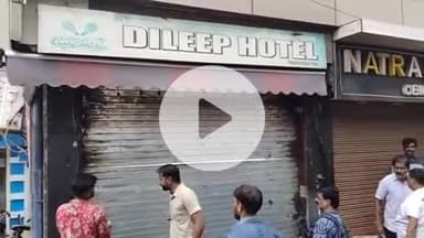 झांसी: जीवनशाह तिराहे पर दुकान खाली कराने पहुंची प्रशासनिक टीम को रोकनी पड़ी कार्रवाई, दुकानदार ने कहा- मेरे पास स्टे ऑर्डर है