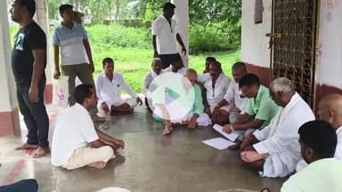 सिरदला: सिरदला के राशन गोदाम में घटतौली और अवैध वसूली का खेल, राशन डीलर परेशान, दलालों का अड्डा बना