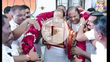 हिंगणघाट: आमदार समिरभाऊ कुणावार यांच्या जनसंपर्क कार्यालयात उपमुख्यमंत्री अजितदादा पवार यांचे जंगी स्वागत करून करण्यात आला सत्कार