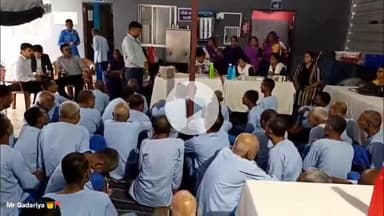 रतलाम नगर: वरिष्ठ नागरिक दिवस पर वृद्धजनों का स्वास्थ्य परीक्षण किया गया