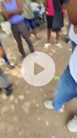 महुआ में प्रभात खबर चुनावी चौपाल.!
आज महुआ विधानसभा क्षेत्र में जानता जनार्दन प्रतिनिधि का विचार जाना ,जिसमें सम्मिलित होकर अपने क्षेत्र से संबंधित बात को रखा #योगगुरु_श्रीमिथुन #महुआ #वैशाली #भाजपा #आरएसएस #जयश्रीसीताराम #भारत # #प्रभातखबर