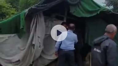 रतलाम नगर: राजीव गांधी सिविक सेंटर में नगर निगम ने अवैध झोपड़ियों और तबेले का अतिक्रमण हटाया