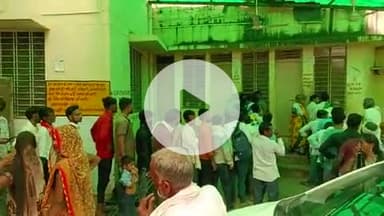 bari hoshpital me marijo ki badati jansakhya ye viral bimari he jo ki bahut teji bad rahi he esase bachane ke lie mask