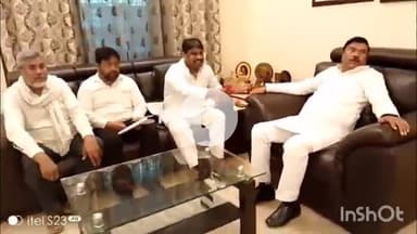 नवाबगंज: कंपनी बाग स्थित आवास पर पूर्व कैबिनेट मंत्री ने कुर्सी विधानसभा में वोटर लिस्ट विवाद को लेकर दी प्रतिक्रिया