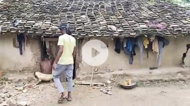 #kaushambi 
#gram basti talab #post beraucha
barish ke karan Ghar gir gaya
abhi Tak ek bhi calony nahi mili