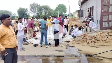 भिवानी: कमिश्नर राजश्री पहुंची मनीषा को अंतिम विदाई देने, कहा- मैं गांव की बेटी हूं, सांत्वना देने आई हूं