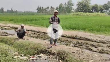 धनौरा: गांव पपसरा खादर में मुख्य रास्ते पर जलभराव से ग्रामीण परेशान, गांव में लगा हुआ है गंदगी का अंबार #jansamasya