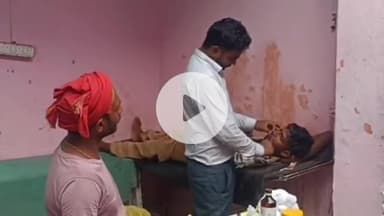 कसिया: राजापाकड़ में बाइक सवार युवाओं के दो गुटों में मारपीट, एक गंभीर घायल, चल रहा इलाज