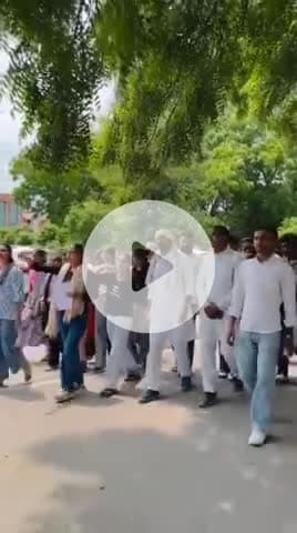 यह क्या हो रहा है देश में मोदी जी 
#हनुमानगढ़