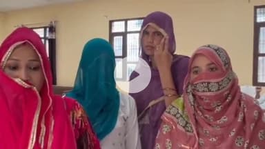 नूह: हतनगांव में कार्यवाहक सरपंच चुनाव के लिए बीडीपीओ कार्यालय पहुंचे सदस्य, अधिकारी ना होने से कारण नहीं हुआ चुनाव