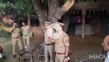 छिबरामऊ: भीकमपुर सनी में पुलिस ने लोगों से की अपील, कहा- चोर और ड्रोन की अफवाह पर पुलिस सतर्क दिखाई दे रही है