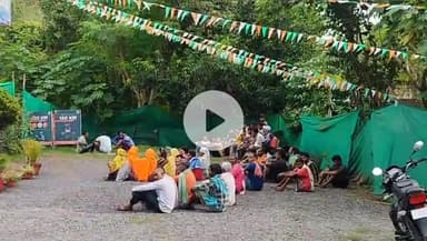 कोंडागांव: शामपुर वनक्षेत्र में फुकागिरोला के ग्रामीणों पर पेड़ काटकर अतिक्रमण का आरोप, ग्रामीणों ने कोण्डागांव थाने में की शिकायत