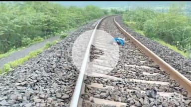 बुदनी: तालपुरा के पास तीसरी रेलवे लाइन पर मिला अज्ञात व्यक्ति का शव, पुलिस जांच में जुटी