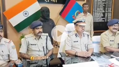 कांके: पिठौरिया थाना क्षेत्र में लुम्बा उरांव हत्याकांड का खुलासा, पत्नी ने प्रेमी के साथ मिलकर रची थी साजिश, दो आरोपी गिरफ्तार