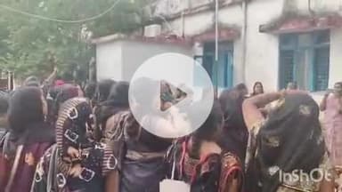 ब्यौहारी: पोषण ट्रेकर व एफआरएस में समस्या से आंगनवाड़ी कार्यकर्ता परेशान, ब्यौहारी तहसीलदार को सौंपा ज्ञापन