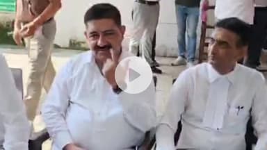 करनाल: करनाल बार एसोसिएशन के वकीलों ने सिरसा के वकील पर झूठी एफआईआर दर्ज होने के मामले में किया वर्क सस्पेंड