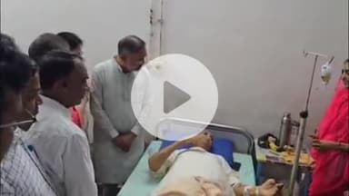 लाडपुरा: मेडिकल कॉलेज अस्पताल पहुंचे ऊर्जा मंत्री हीरालाल नगर, पूर्व मंत्री भरत सिंह की कुशलक्षेम पूछी