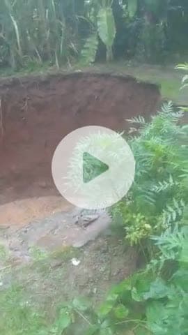 kawai gajhu toli ka kunwa dhas gaya % gani mat log nai the,,, kawai panchayt post kawai bagicha jila jashpur {c, g,}