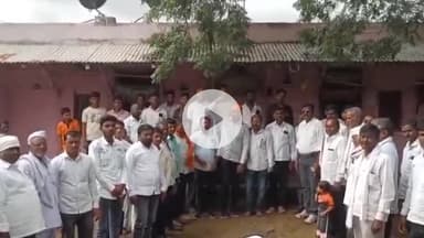 भोकरदन: सोयगाव देवी येथे पार पडली मराठा समाज बांधवांची मुंबईला जाण्यासंदर्भातची बैठक