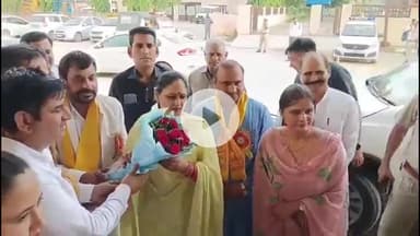 थानेसर: श्रीमद् भागवत कथा में सीएम की धर्मपत्नी एवं हरियाणा राज्य बाल विकास परिषद की उपाध्यक्ष सुमन सैनी ने की शिरकत