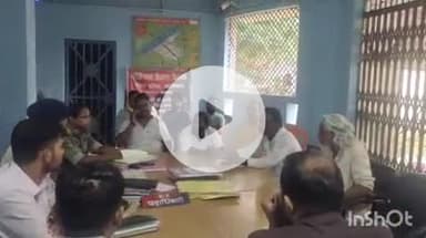 बारुन: समस्याओं के समाधान को लेकर बारुण थाना परिसर में आयोजित जनता दरबार