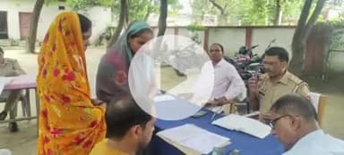 लंभुआ: चांदा थाना में समाधान दिवस का आयोजन, ग्रामीणों ने रास्ते निर्माण समेत कई मुद्दे उठाए