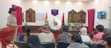 बेगूसराय: कार्यालय कक्ष में एसपी ने लगाया जनता दरबार, 17 फरियादियों की सुनी फरियाद