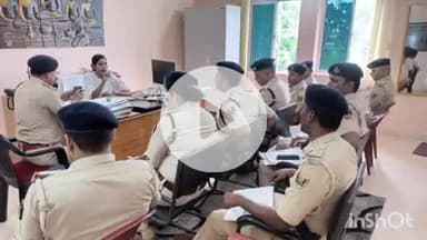 अरवल: अनुमंडल पुलिस पदाधिकारी कृति कमल ने कार्यालय कक्ष में की सभी थानों की समीक्षा बैठक