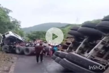 देसूरी: देसूरी नाल में फिर हुआ हादसा, ग्रेनाइट पाउडर से भरा ट्रेलर पलटा, चालक और खलासी बाल-बाल बचे
