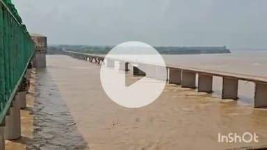 धौलपुर: एक बार फिर उफान पर आई चंबल नदी, जलस्तर खतरे के निशान से ऊपर निकला