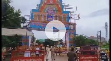 कर्वी: भदई अमावस्या पर रामघाट में लाखों श्रद्धालुओं ने लगाई आस्था की डुबकी, प्रशासन रहा मुस्तैद