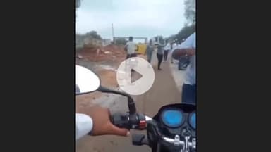 झांसी: बिजौली क्षेत्र में अनाथ बच्चों के नाम पर राहगीरों से जबरन वसूली करने वाली महिलाओं का वीडियो सोशल मीडिया पर वायरल हुआ