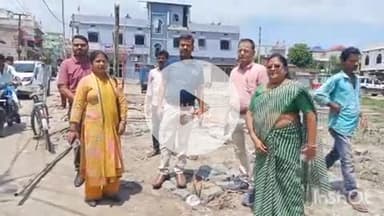 फारबिसगंज: महावीरी झंडा शोभायात्रा को लेकर फारबिसगंज नगर परिषद की मुख्य पार्षद वीणा देवी ने किया निरीक्षण