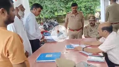 गभाना: चंडौस थाना में थाना समाधान दिवस का आयोजन, एसडीएम ने ग्रामीणों की समस्याएं सुनीं