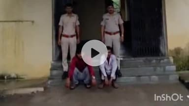 भीलवाड़ा: कारोई पुलिस ने बनास नदी से अवैध बजरी खनन करते हुए 1 ट्रैक्टर और 1 लोडर किया ज़ब्त, 2 जनों को गिरफ्तार