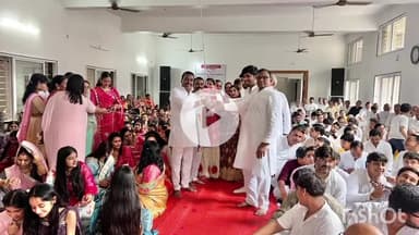 धार: धार में श्री श्वेताम्बर जैन श्रीसंघ द्वारा श्री महावीर जन्म वाचन का आयोजन, बड़ी संख्या में समाजजन शामिल