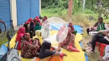 जयसिंहपुर: गोसाईंगंज थाने के सामने किसानों ने समस्याओं को लेकर लगाई पंचायत, हुई चर्चा