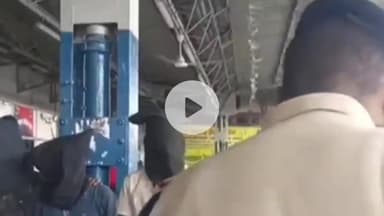 पटना ग्रामीण: पटना जंक्शन पर ऑपरेशन क्लीन के तहत 8 मोबाइल चोर, 8 महंगे मोबाइल फोन के साथ गिरफ्तार