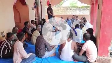 भभुआ: भभुआ प्रखंड के विभिन्न पंचायतों में मतदाता पुनरीक्षण कार्यक्रम में पहुंचे बसपा के प्रदेश महासचिव