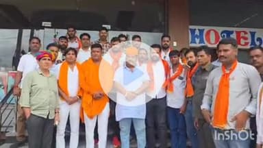 किशनगढ़: शिवसेना प्रदेश अध्यक्ष प्रहलाद सिंह पालड़ी और मुख्य सचिव सुरेंद्र सिंह शेखावत का बस स्टैंड पर स्वागत किया गया