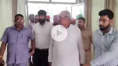 पडरौना: कैबिनेट मंत्री संजय निषाद कुशीनगर पहुंचे, मत्स्य पालन संगोष्ठी में भाग लिया और समाज को लेकर कही बड़ी बात