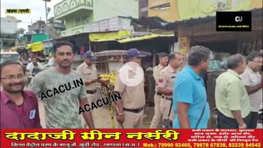 खालवा में तहसीलदार एवं थानेदार ने अतिक्रमण के विरुद्ध चलाई मुहीम