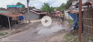 मनसाही:- मनसाही हाट से फोर लेन चांदनी चौक मरंगी  सड़क जर्जर।