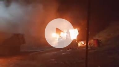 हज़ारीबाग: उग्रवादियों ने 6 गाड़ियों को किया आग के हवाले