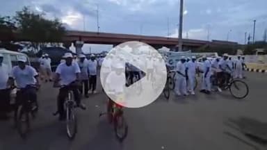 बाड़मेर: बाड़मेर पुलिस ने जिला मुख्यालय पर संडे ऑन साइकिल अभियान के तहत साइकिल रैली व योग का आयोजन किया