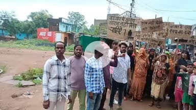 जहां भगवती मानव कल्याण संगठन ने पकड़ी थी भारी मात्रा अवैध शराब उसी बड़गांव में शराबबंदी के लिए सड़कों पर उतरी महिलाएं

#bmks #nashamukt #katni #rithi #badgaon #viral #trending #katninews #rithinews