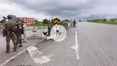 कांके: नगड़ी में रिम्स 2 के खिलाफ होने वाले प्रदर्शन को लेकर सुरक्षा व्यवस्था कड़ी, जगह-जगह की गई बैरिकेडिंग