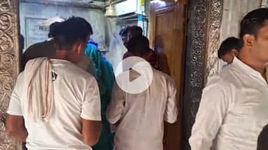 कन्नौज: बारिश के बावजूद कन्नौज के मंदिरों में दूर-दूर से पहुंचे भक्त, बोले- बाबा सबकी मनोकामनाएँ करते हैं पूरी