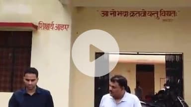 सिराथू: जिला अधिकारी ने जीजीआईसी कड़ा और जीआईसी रामपुर धमावा का किया औचक निरीक्षण